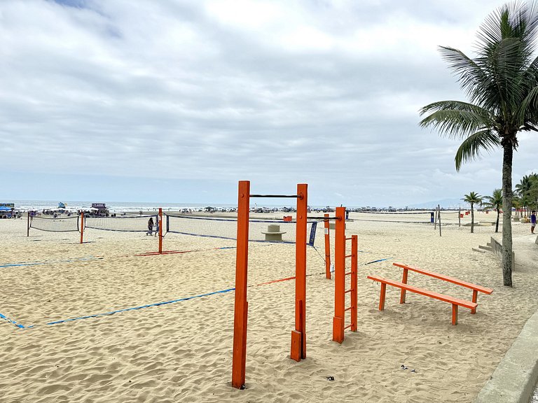 Apto frente ao mar na melhor localização da PG