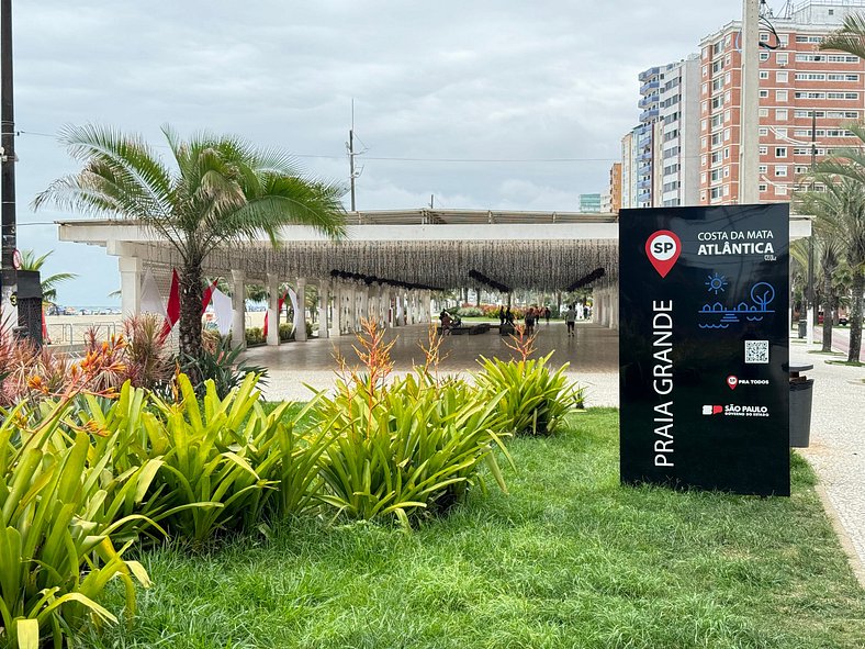 Apto frente ao mar na melhor localização da PG