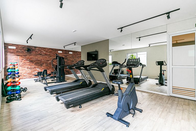 Studio a 2 min. do metrô Brás + Academia e Piscina