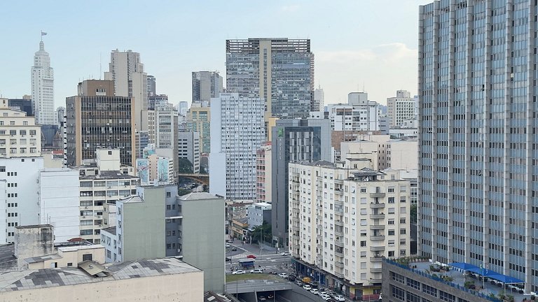 Studio TOPO de SP - 17º andar, AC, Piscina e Metrô